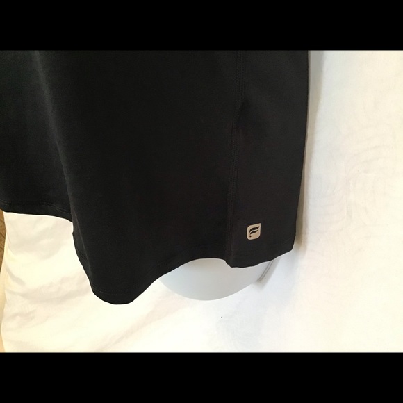Fabletics black performance tank, EUC, loose fit - Picture 4 of 8